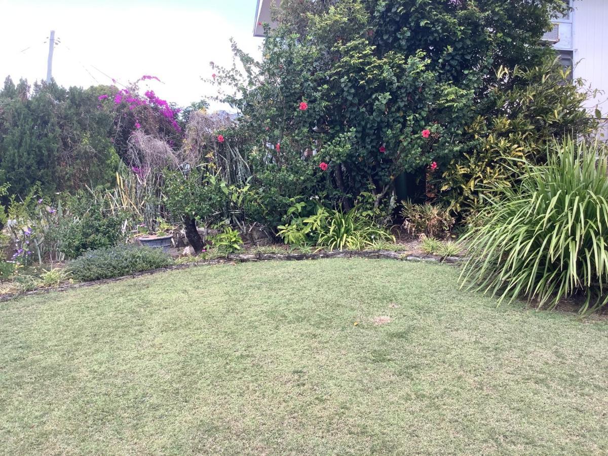 Studio Apartment With Seaview Airlie Beach Eksteriør bilde